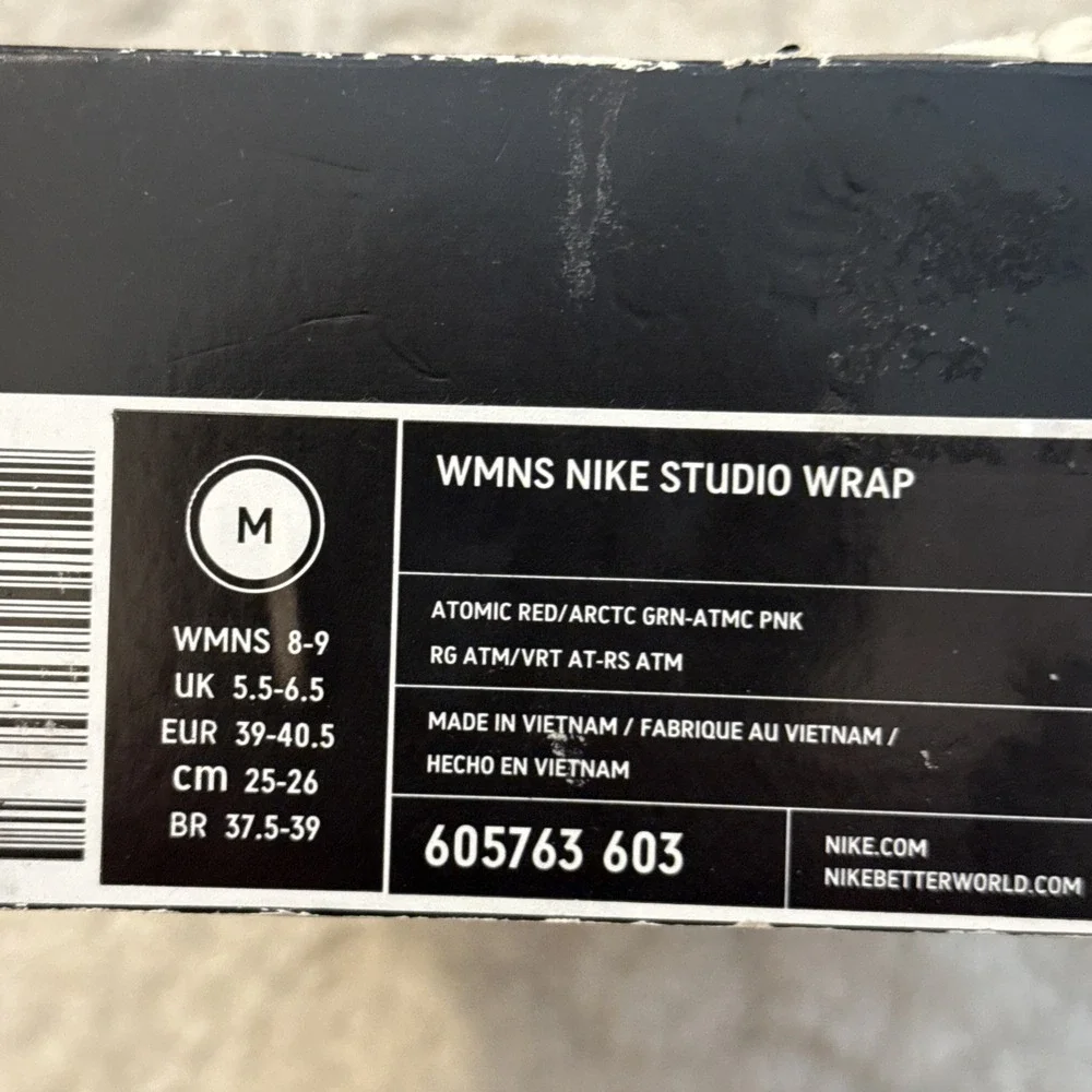 Nike Studio Wrap Shoes Atomic Red Size M 8-9 Yoga Dance Ballet 605763 603 NO BAG